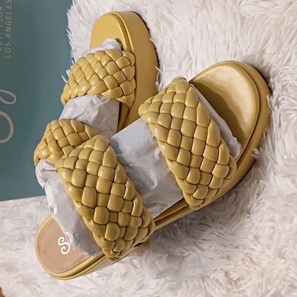 New Seychelles Novelty Women's Leather Butter Yellow Platform Sandals SZ 7.5 - Picture 8 of 15